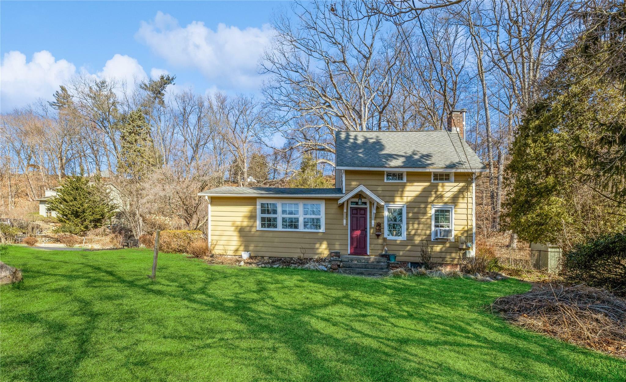 Property Photo:  55 Lowland Hill Hill  NY 10980 