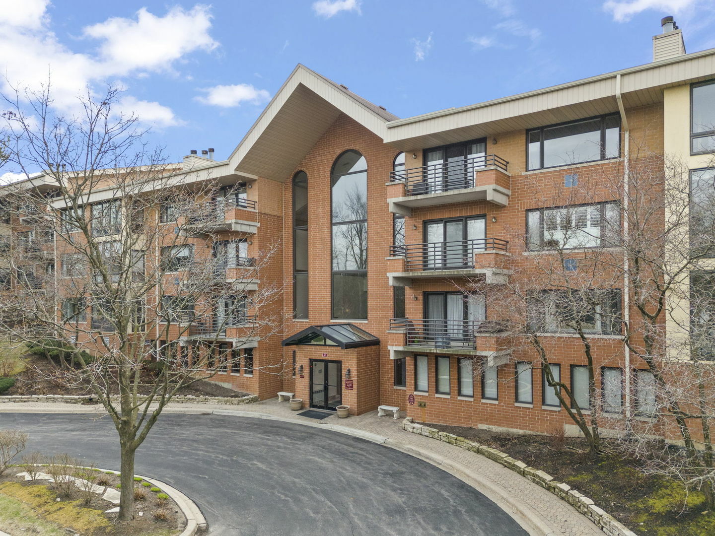 Property Photo:  3525 S Cass Court 418  IL 60523 