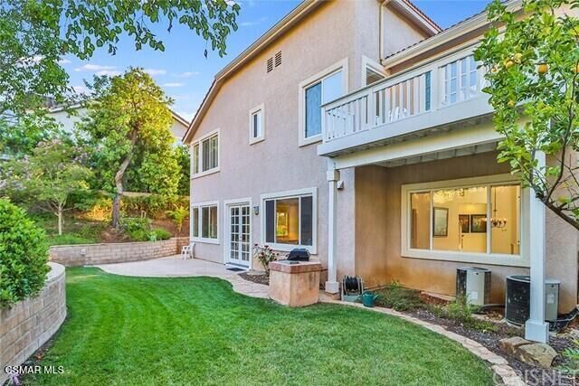 Property Photo:  580 Winncastle Street  CA 93065 