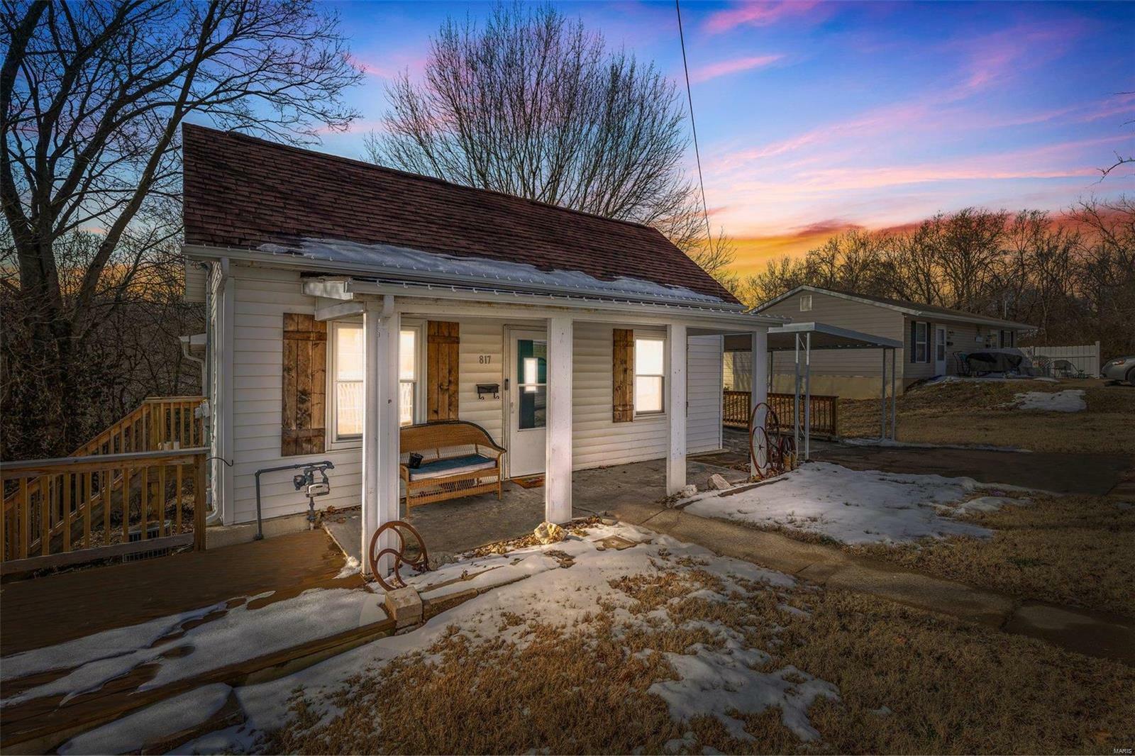 Property Photo:  817 Boyd Street  MO 63020 