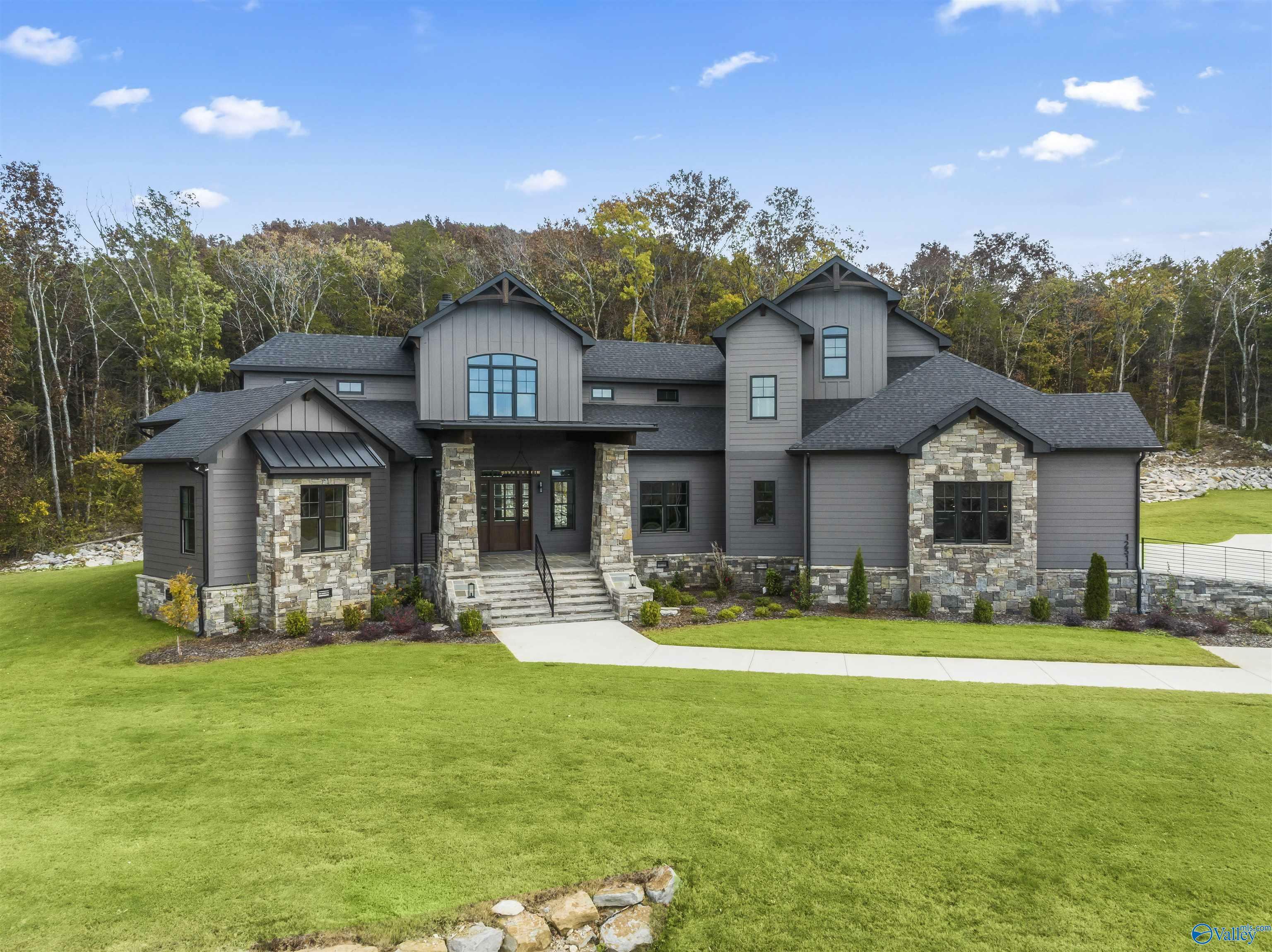 Photo de la propriété: 12311 Bell Road AL 35803