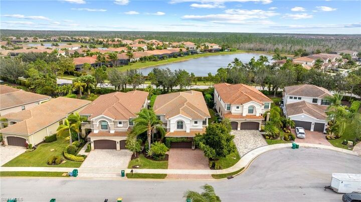 Property Photo: 3082 Hudson Ter FL 34119