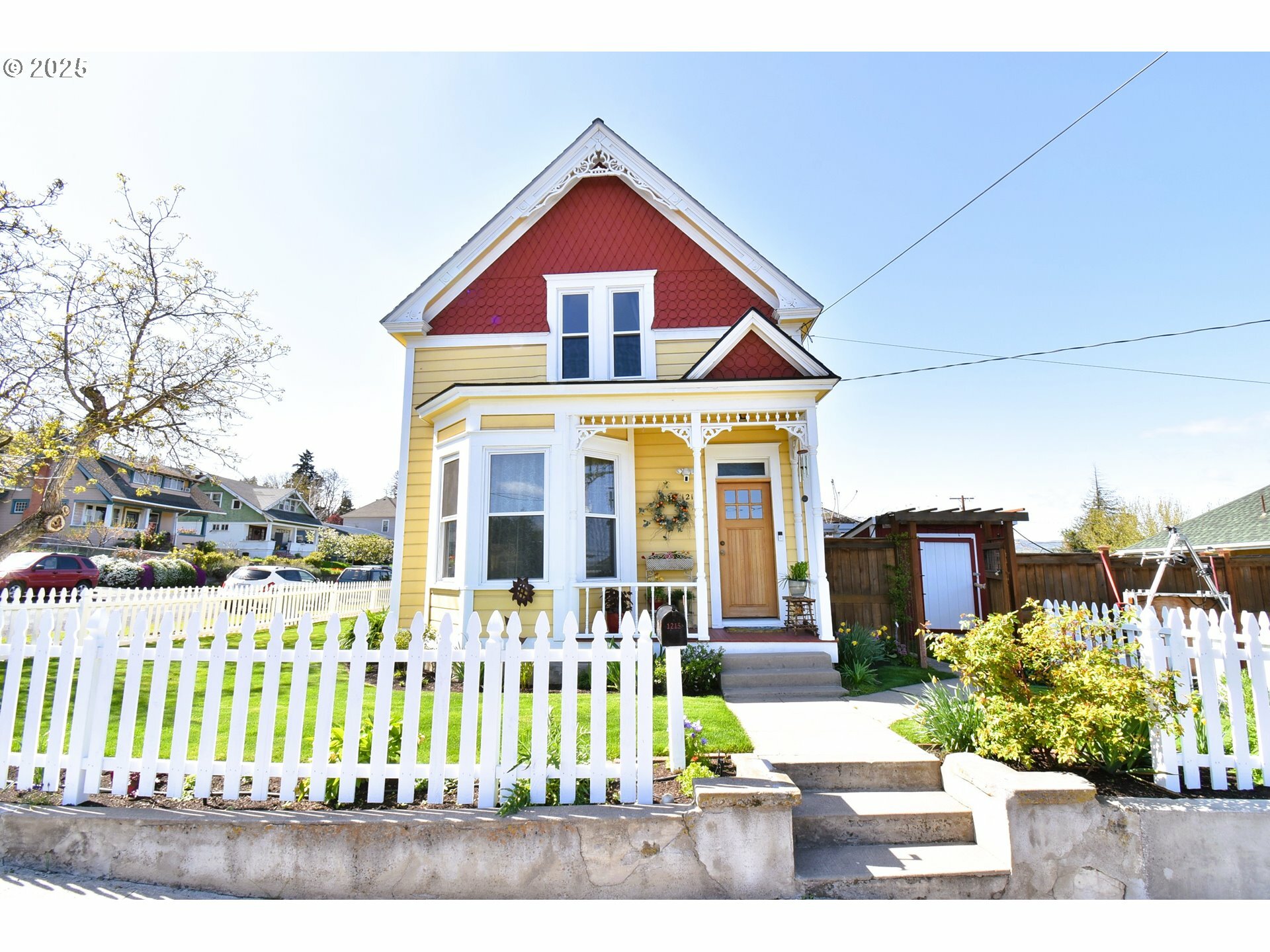 1213 Jefferson St  The Dalles OR 97058 photo