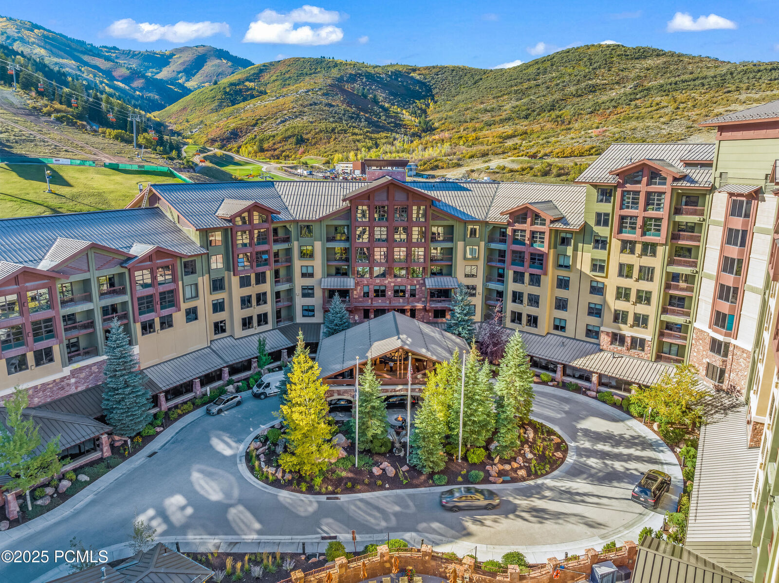 Property Photo:  3855 Grand Summit Drive 600/ 602  UT 84098 