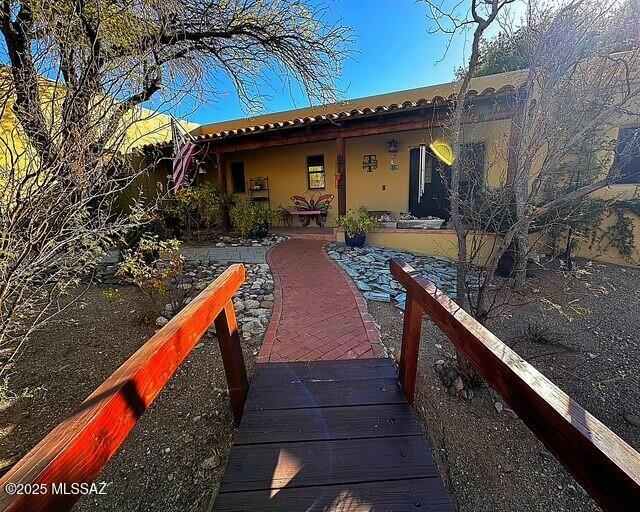 Property Photo:  5320 N Apache Hills Trail  AZ 85750 