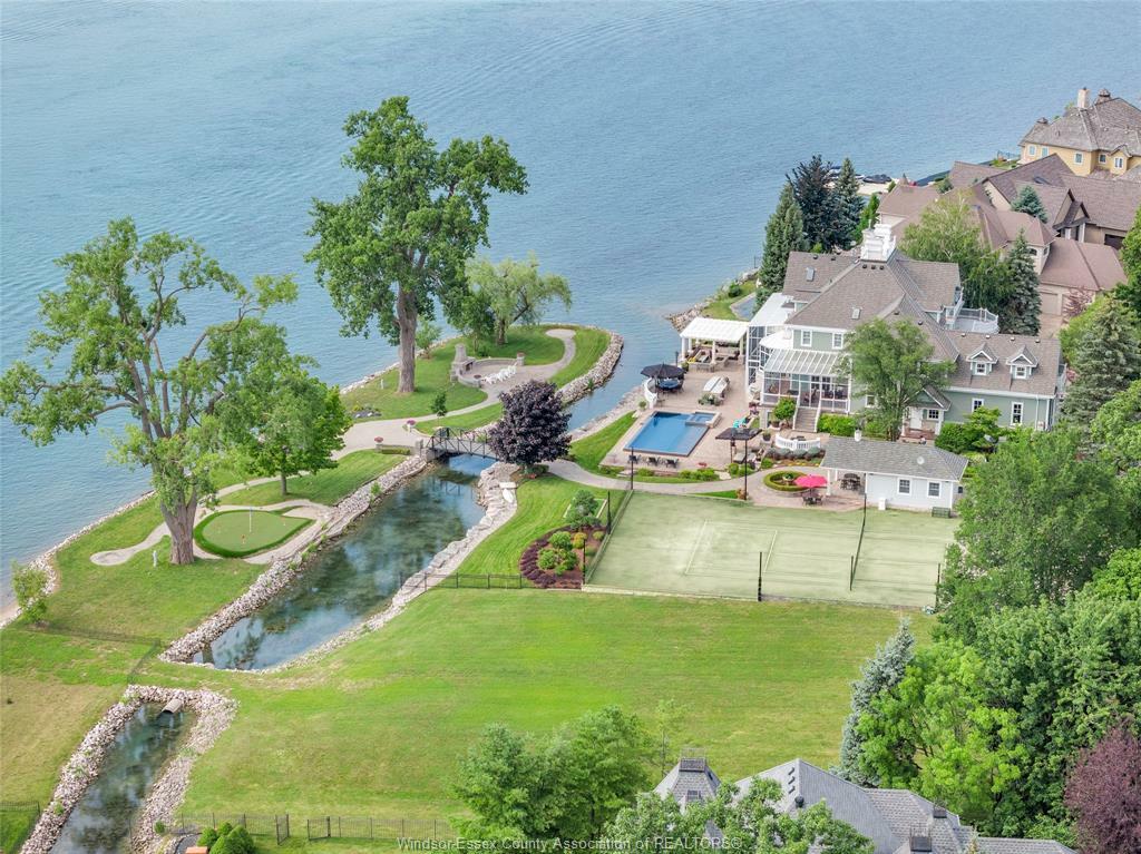 Property Photo: 344 &Amp 338 Crystal Bay Drive ON N9V 4A7