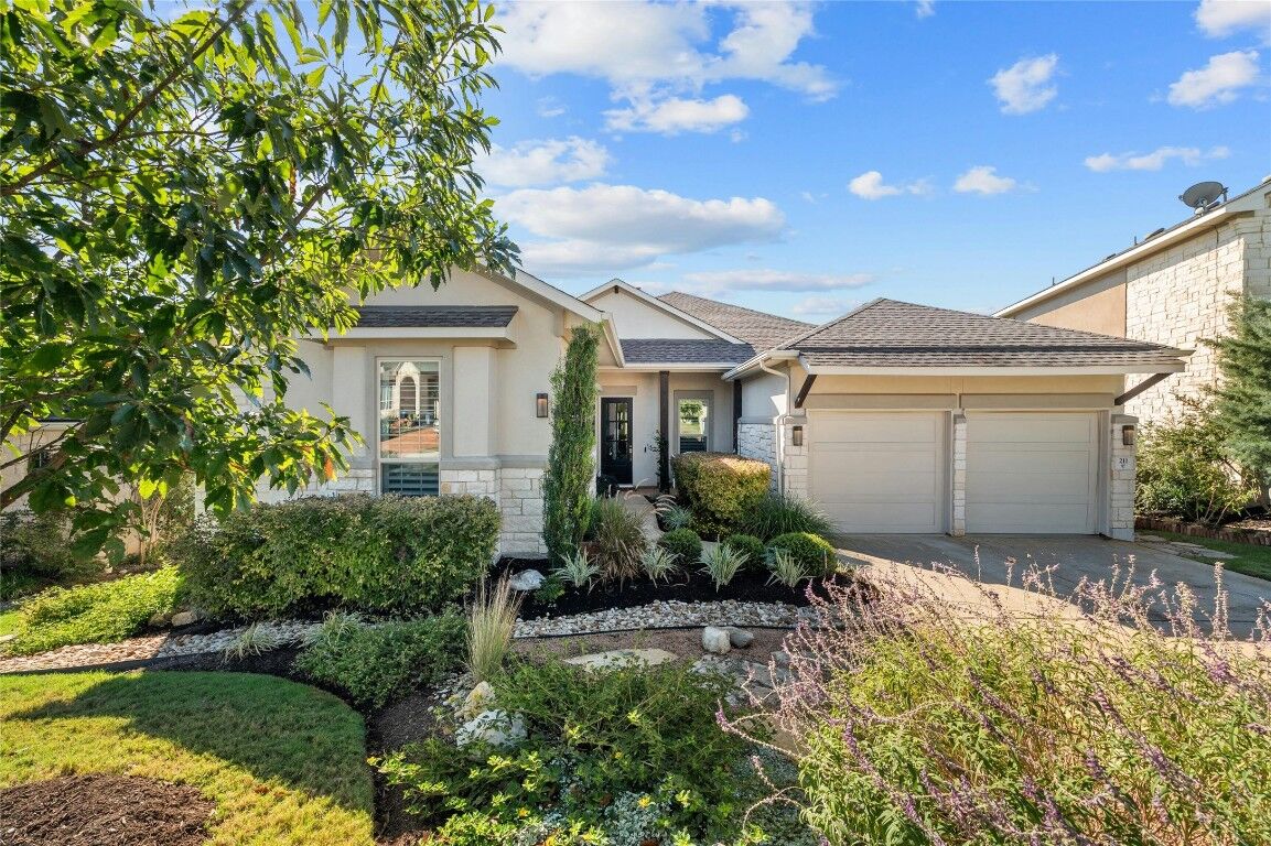 Property Photo:  211 Vista Village Cove  TX 78738 