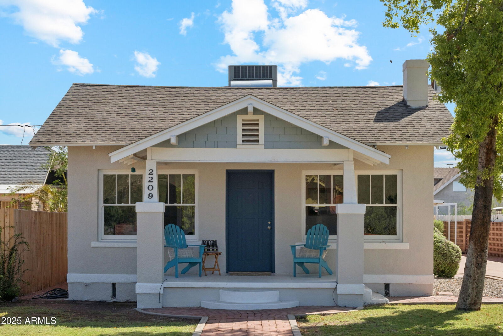 Property Photo: 2209 N 8th Street AZ 85006