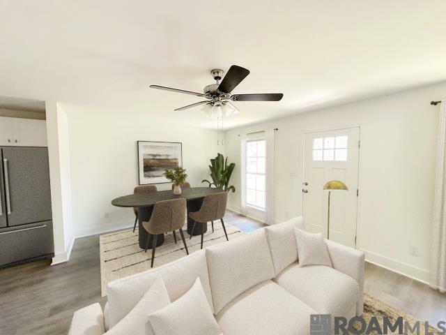 Property Photo: 5111 Paducah Ct LA 70817