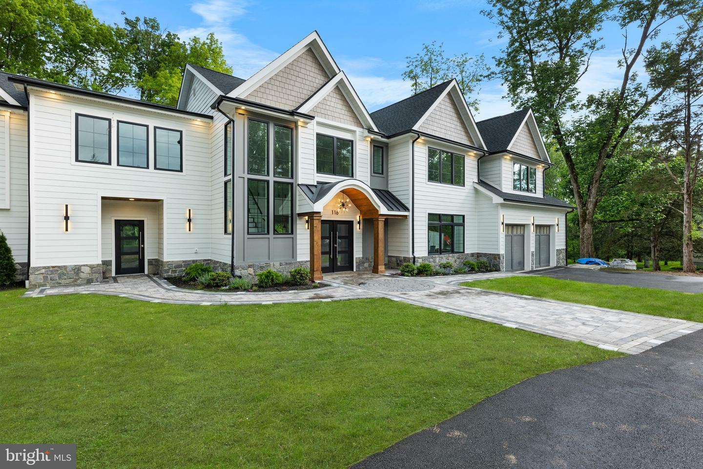 Property Photo: 116 Hunt Drive NJ 08540