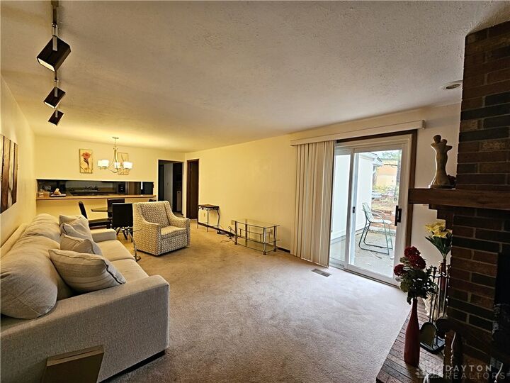 8727 Washington Colony Drive  Dayton OH 45458 photo