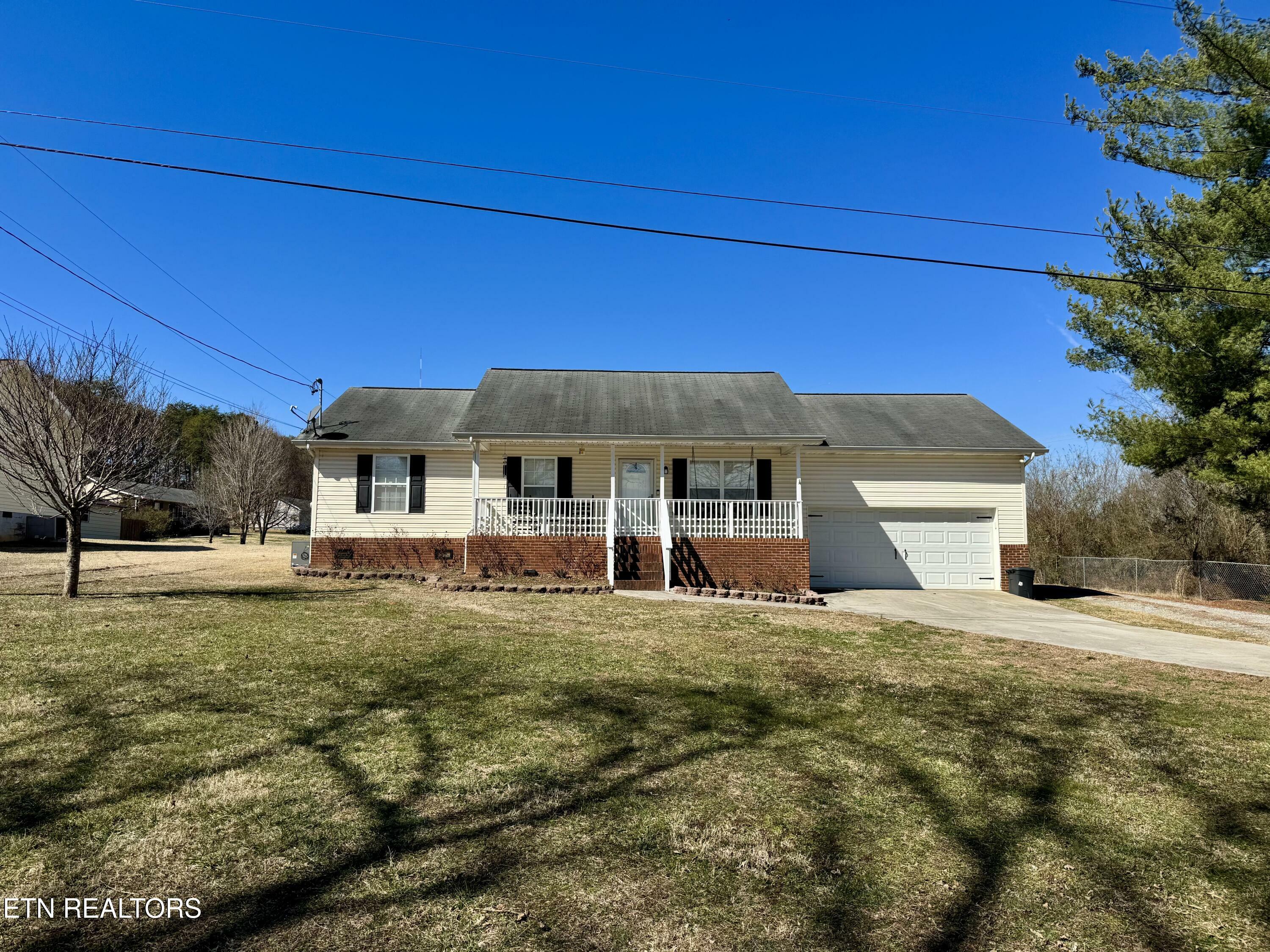 Property Photo:  676 Stout Town Rd  TN 37709 