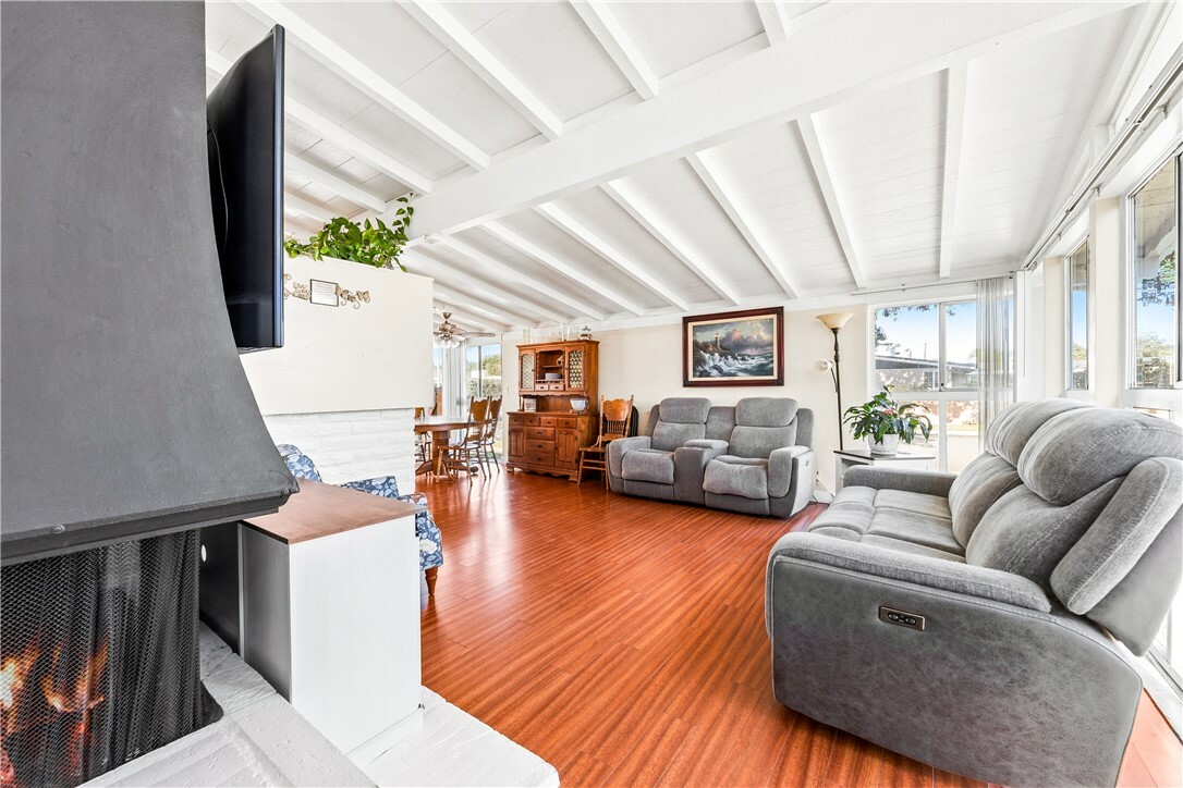 Property Photo:  203 S Topo Street  CA 92804 