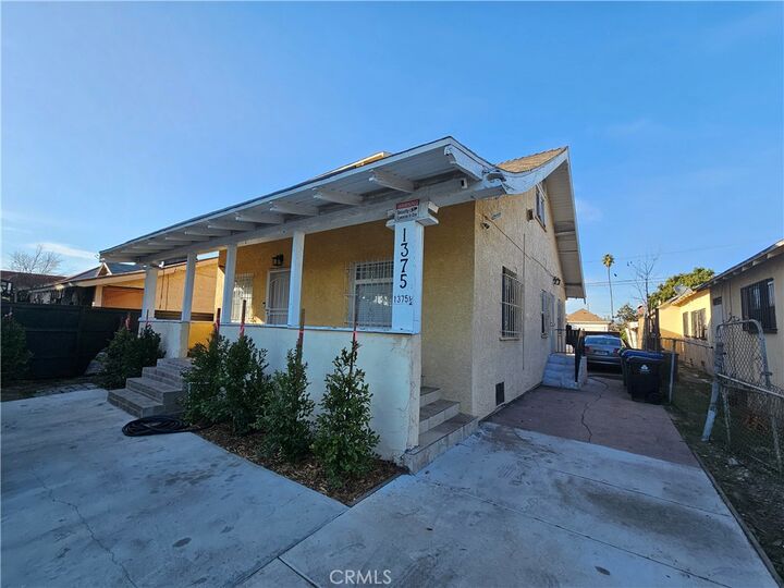 Property Photo: 1375 E 46th Street CA 90011
