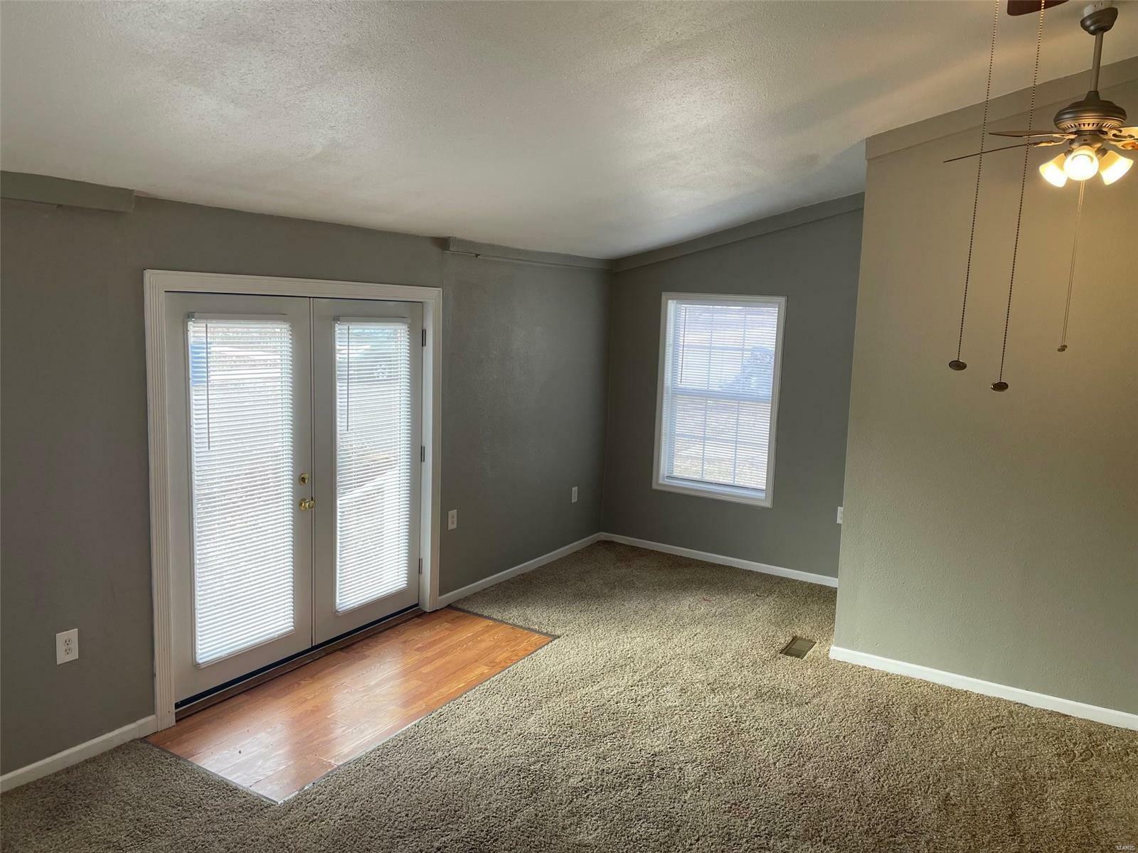 Property Photo:  423 W Harris Avenue  IL 62246 