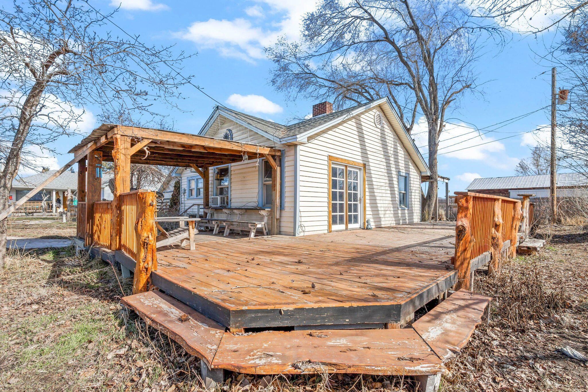 Property Photo: 3818 NW Lamonta Road OR 97754