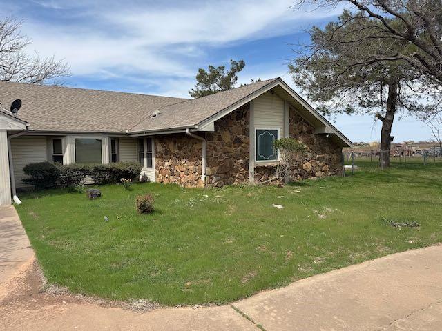Property Photo: 412 SW Landmark Circle OK 73543