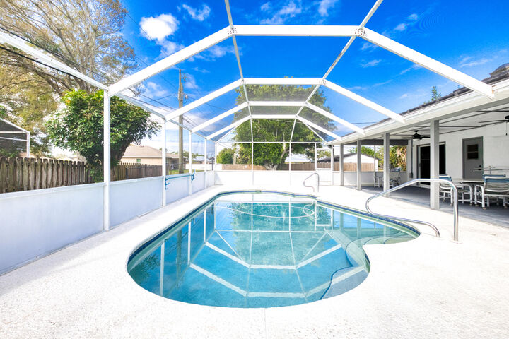 896 SW Nichols Terrace  Port Saint Lucie FL 34953 photo