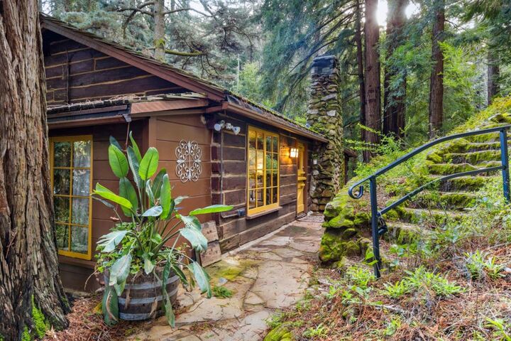 Property Photo: 139 Redland Road CA 94062