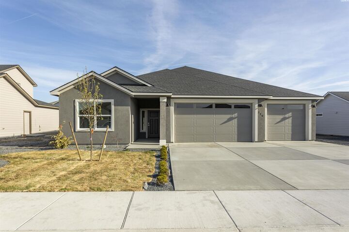 225 Bratton St  Prosser WA 99350 photo