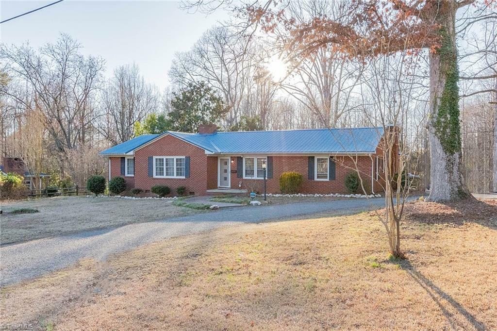 318 S Lineberry Street  Troy NC 27371 photo