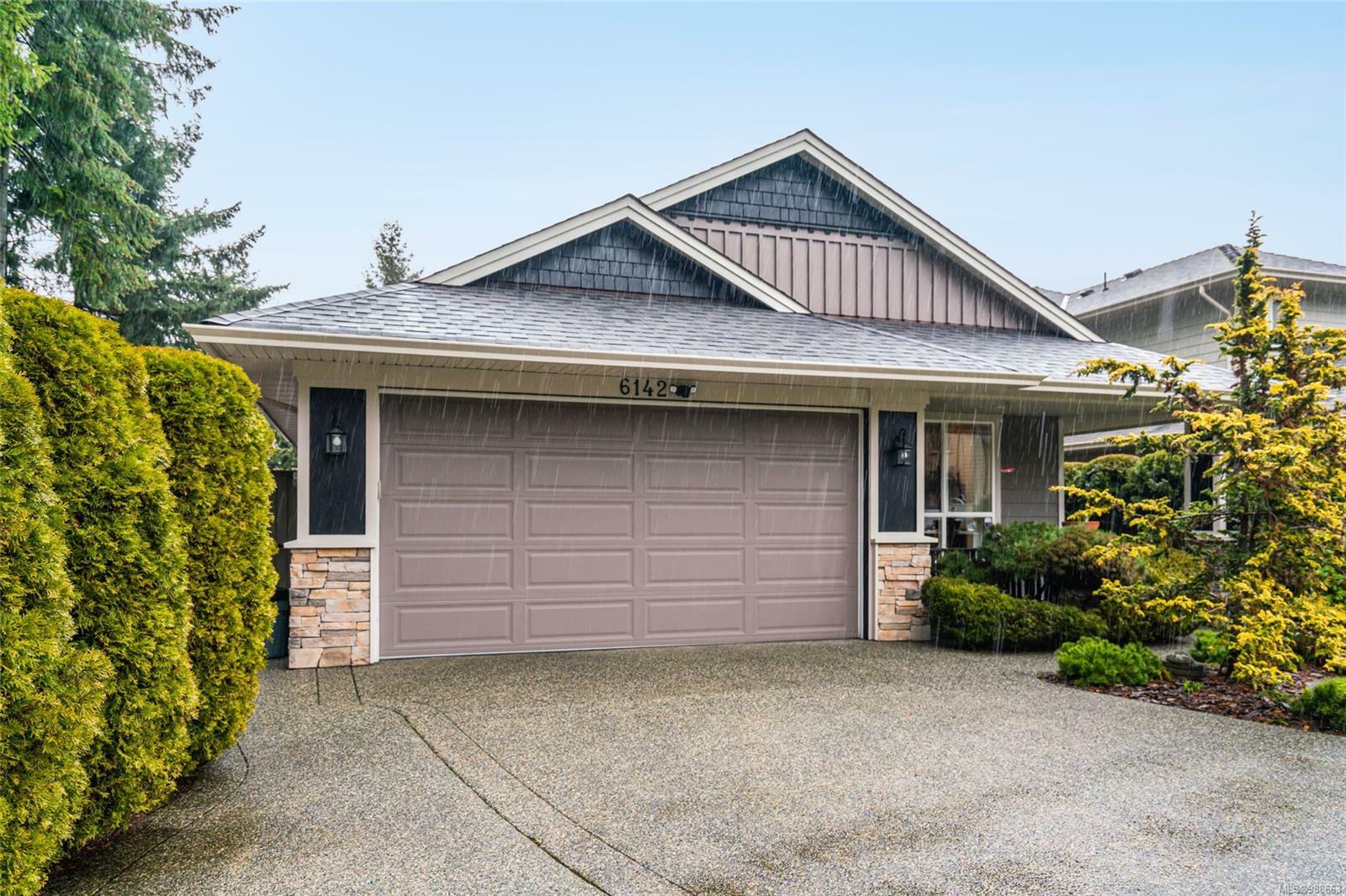 6142 Avery Lane  Nanaimo BC V9T 6R5 photo