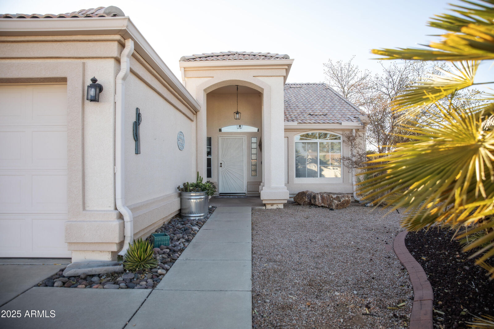 Property Photo:  2080 Town And Country Drive  AZ 85635 