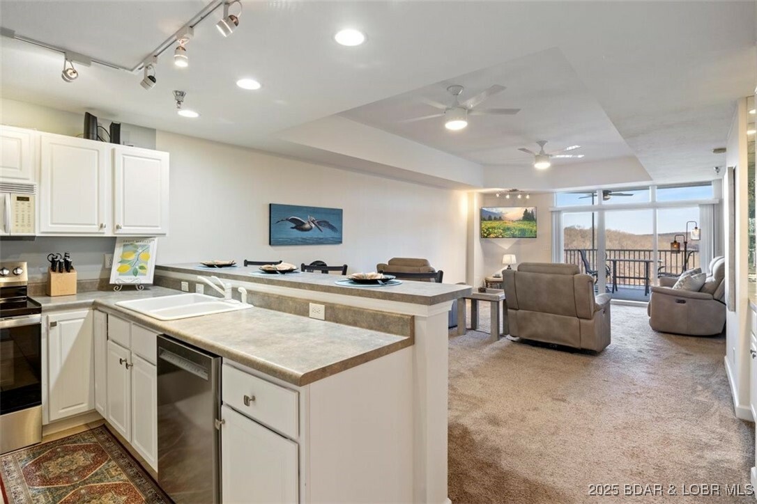 Property Photo:  4800 Eagleview Drive 8105  MO 65065 