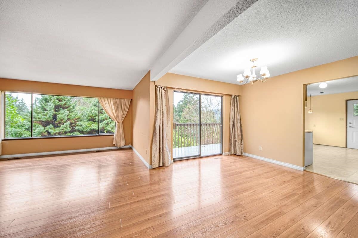 Property Photo: 692 Alpine Court BC V7R 2L8