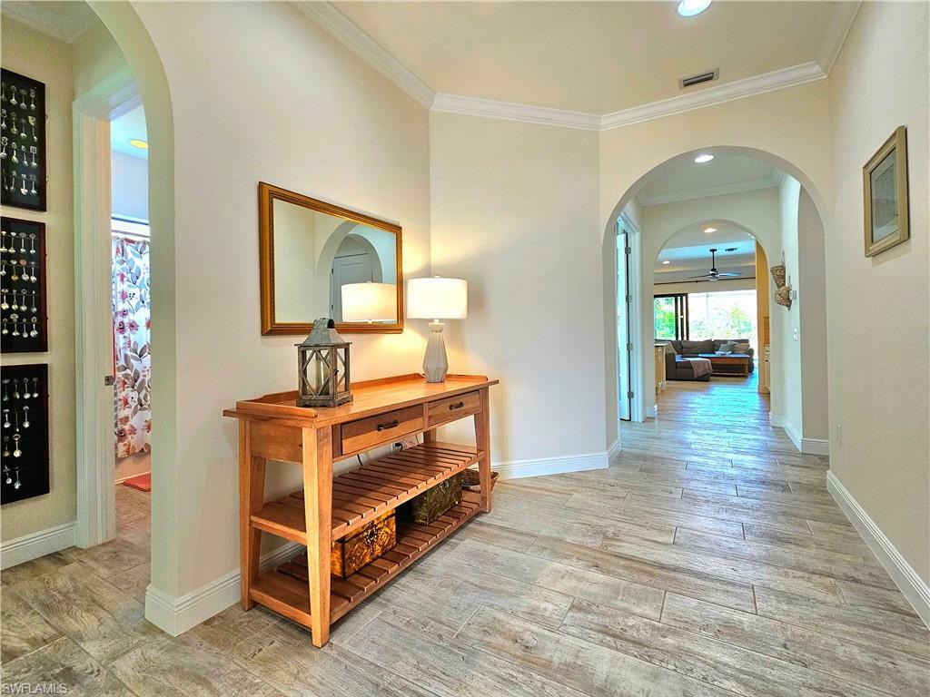Property Photo:  11550 Onyx Cir  FL 33913 