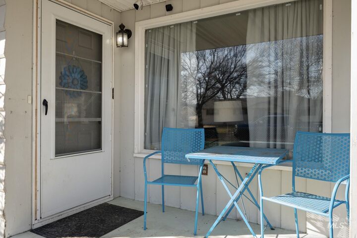 Property Photo:  1202 10th Street  ID 83501-2128 