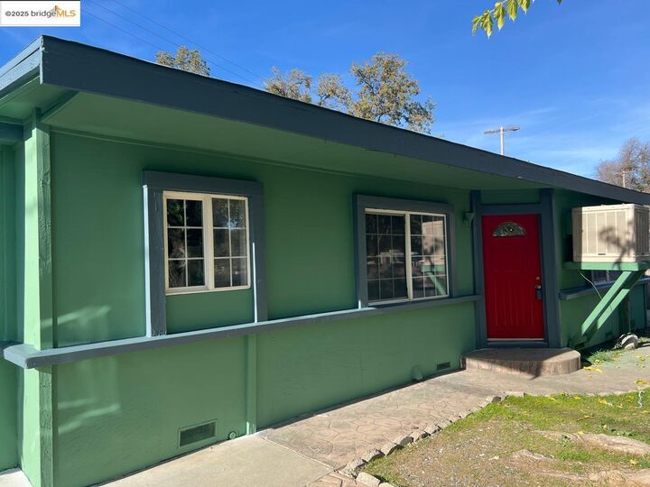 Property Photo:  17125 Alderman Road  CA 95370