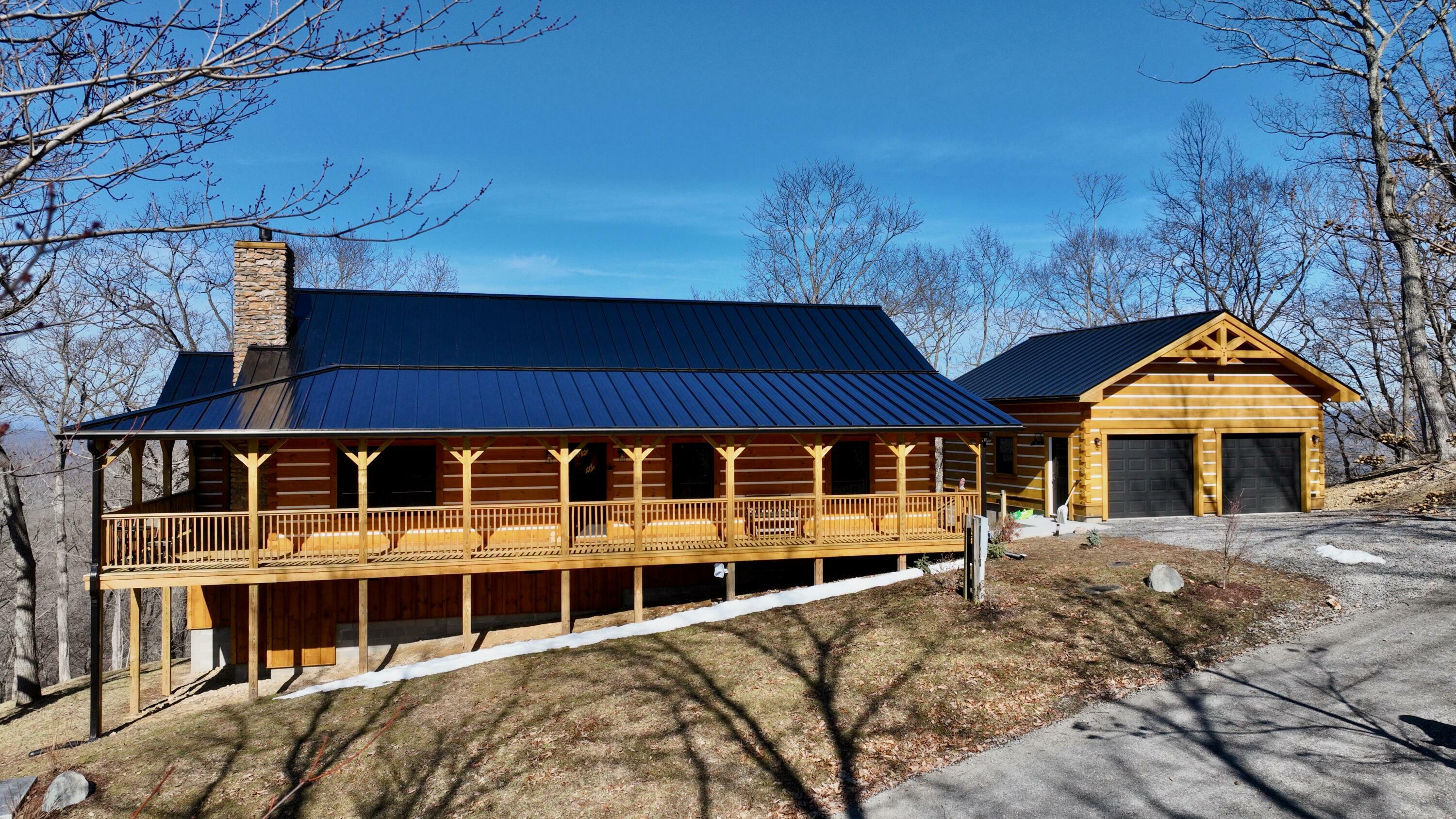 Property Photo: 842 White Rock Trl WV 24925
