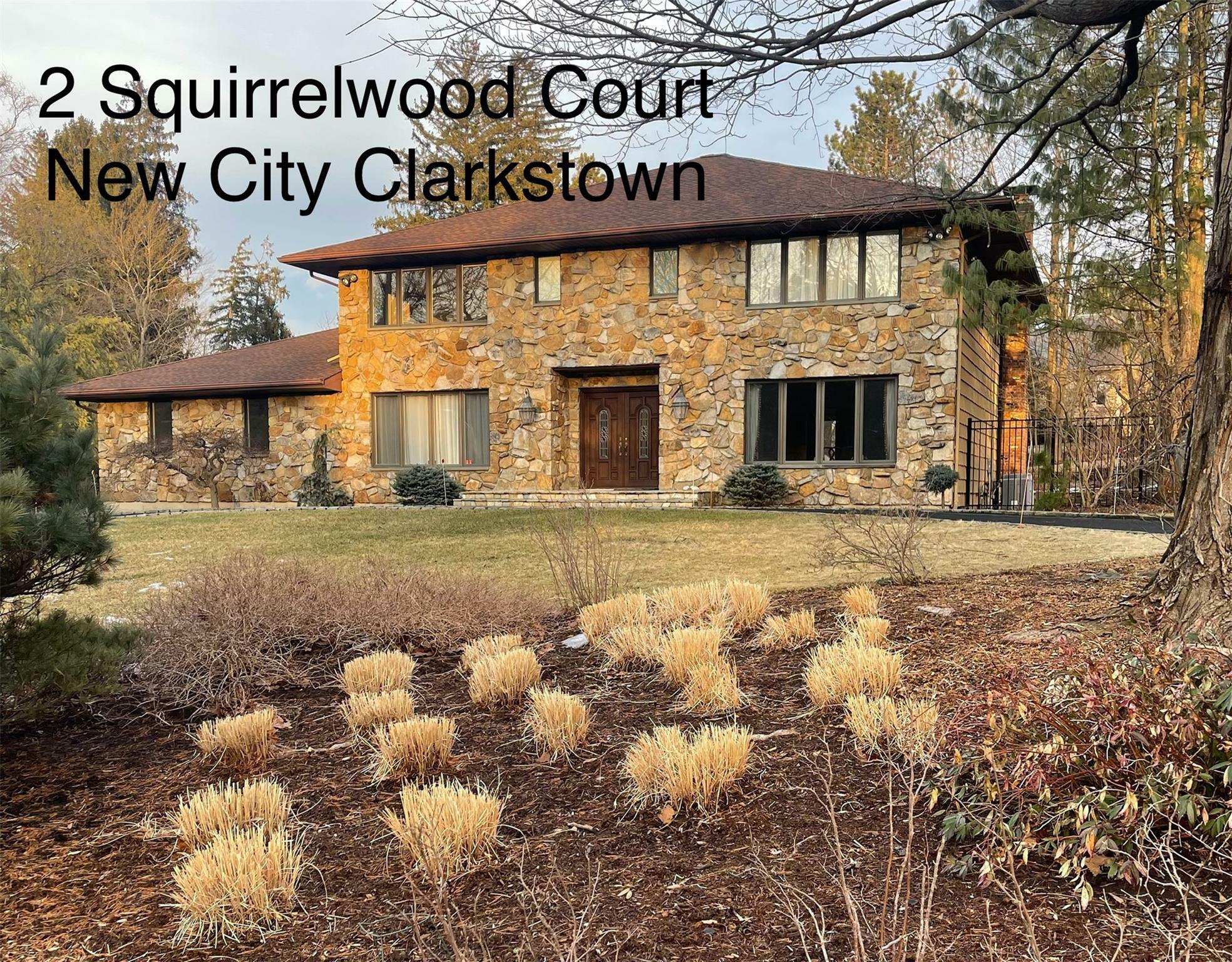 Property Photo:  2 Squirrelwood Court  NY 10956 