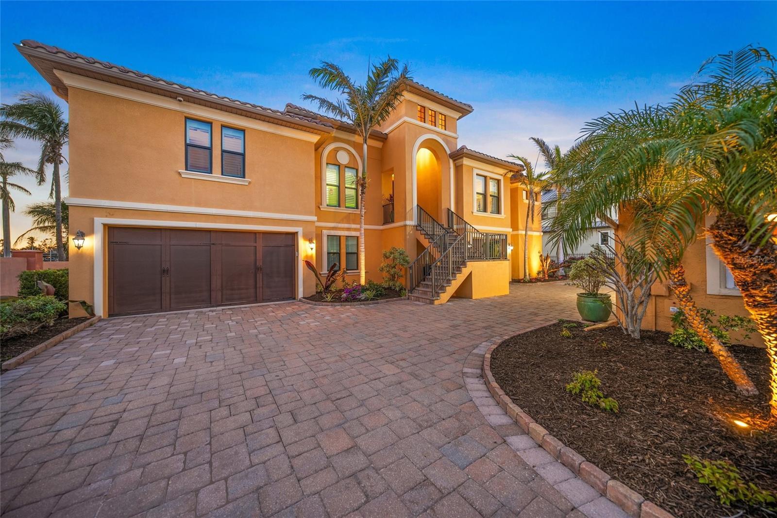 Property Photo: 471 Bayshore Road FL 34275