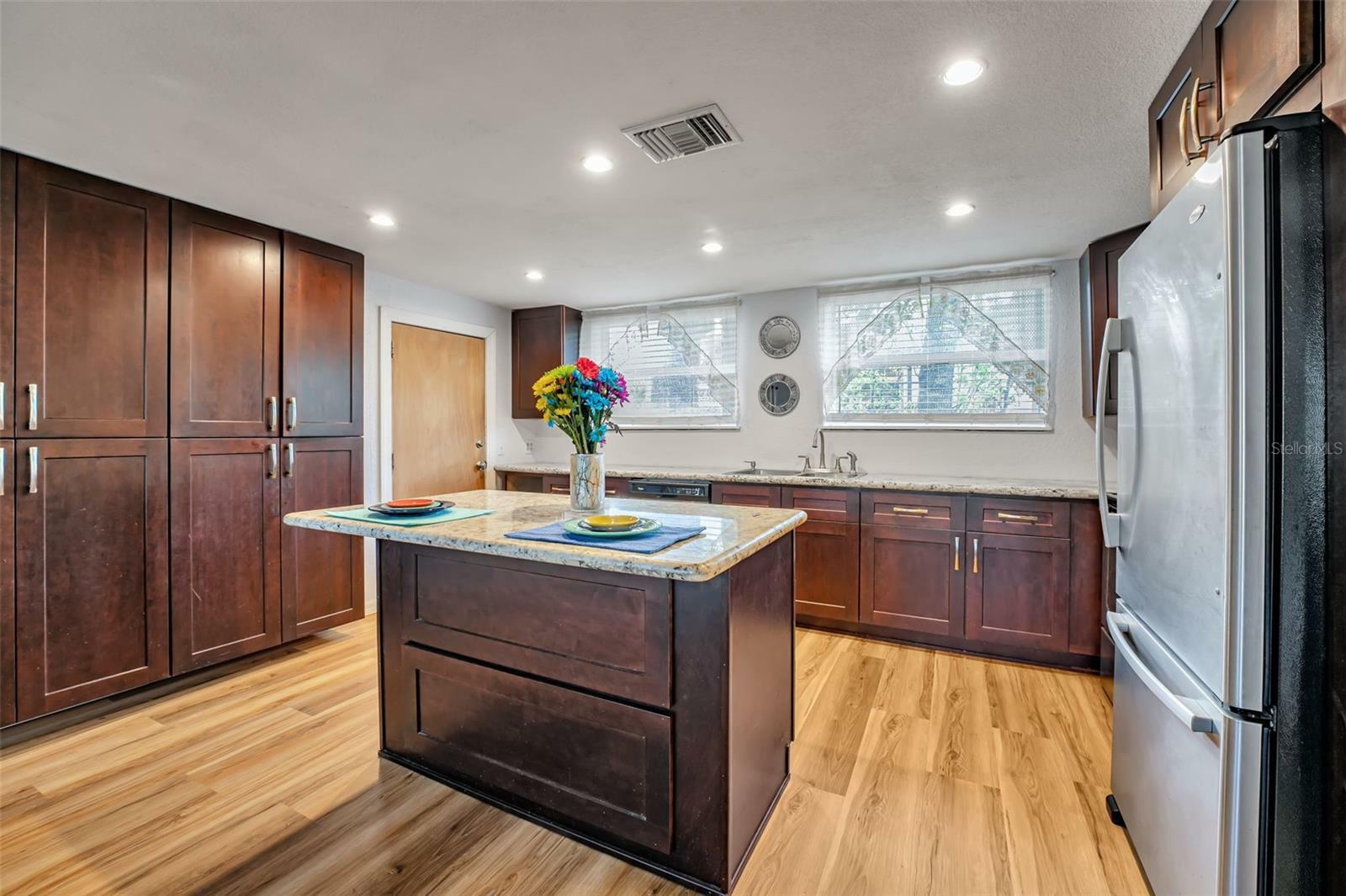 Property Photo: 651 W Lake Brantley Road FL 32714