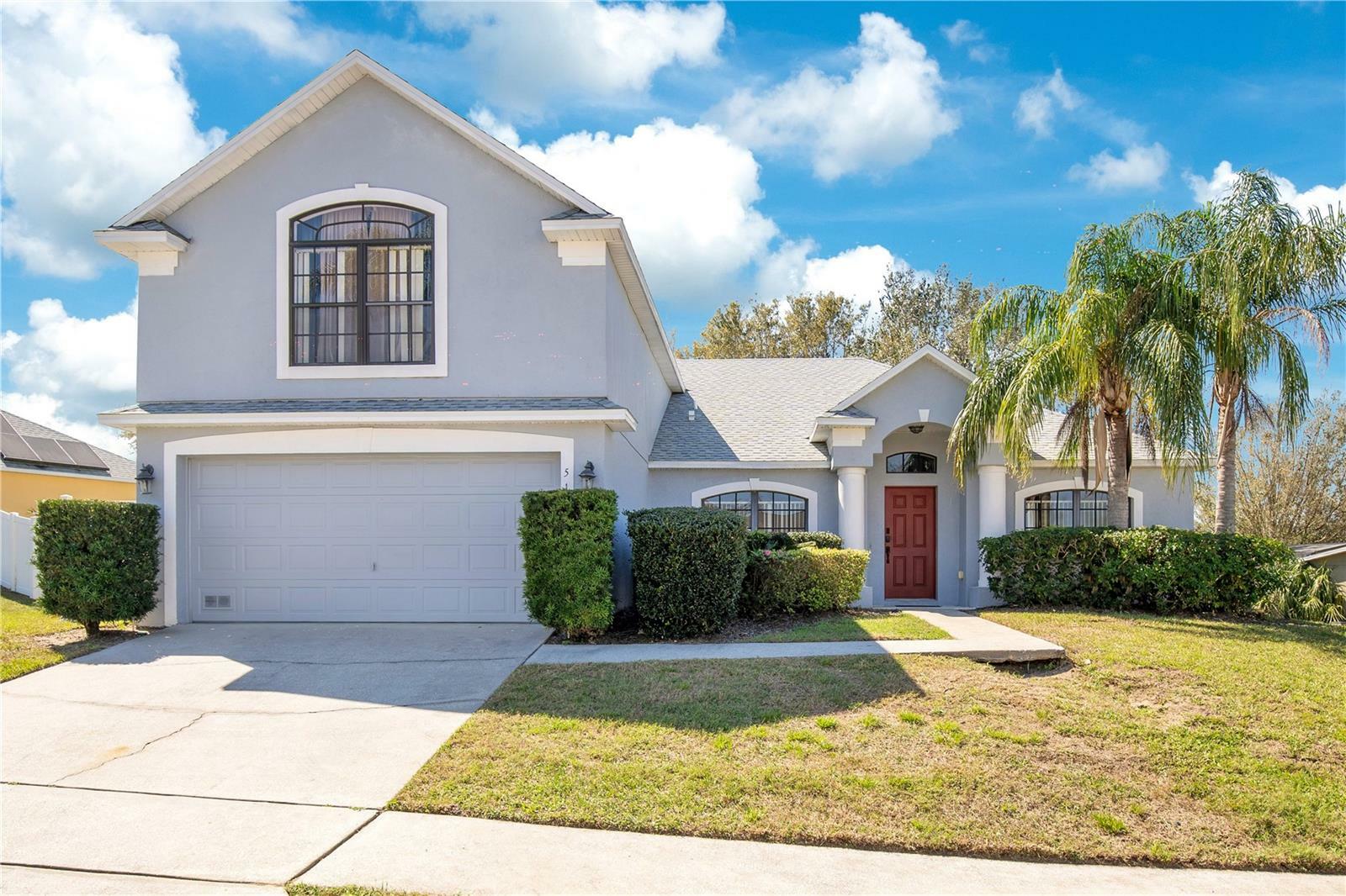 Property Photo: 511 Coventry Road FL 33897