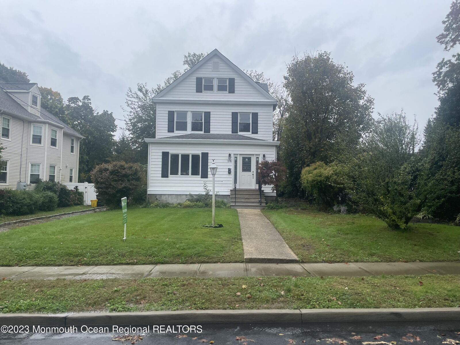 Property Photo:  176 Hudson Avenue  NJ 07701 