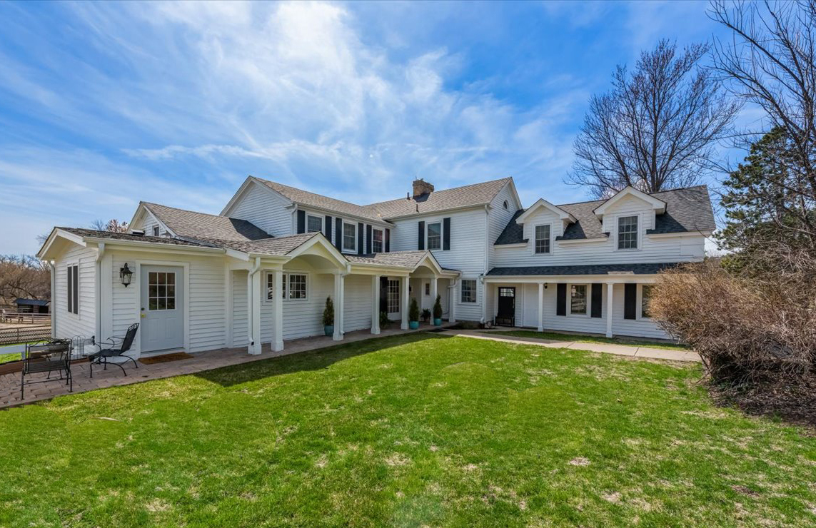 Property Photo: 708 S Rose Farm Road IL 60098