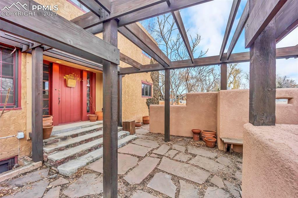 Property Photo:  825 Paseo Road  CO 80907 