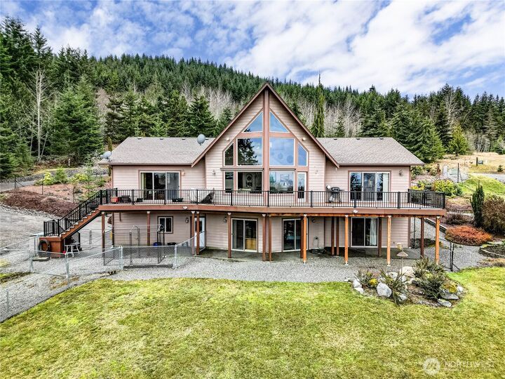 273  Harbor Heights Road  Port Angeles WA 98362 photo