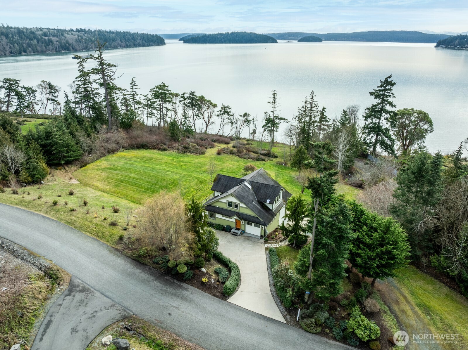 Property Photo: 8536 Turners Bay Place WA 98221