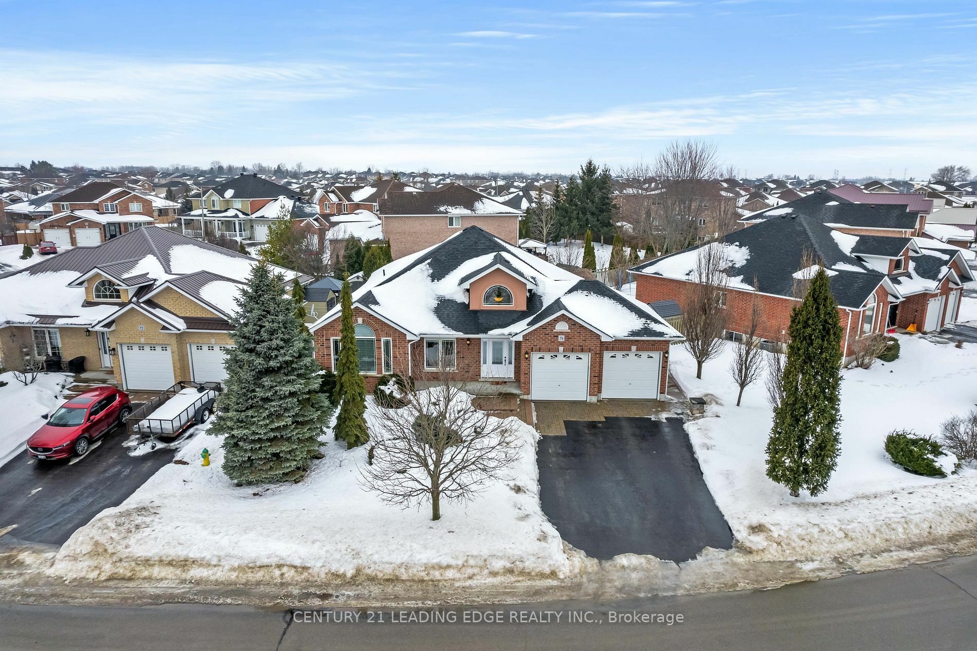 Property Photo:  74 Simcoe Dr  ON K8N 0N1 