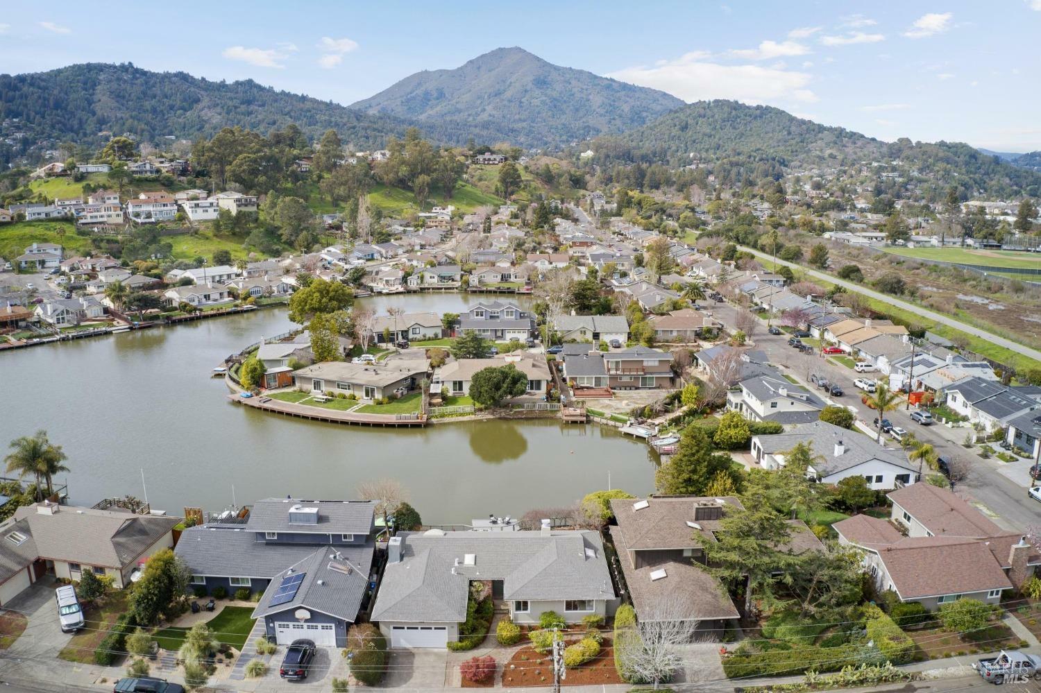 70 Birch Avenue  Corte Madera CA 94925 photo