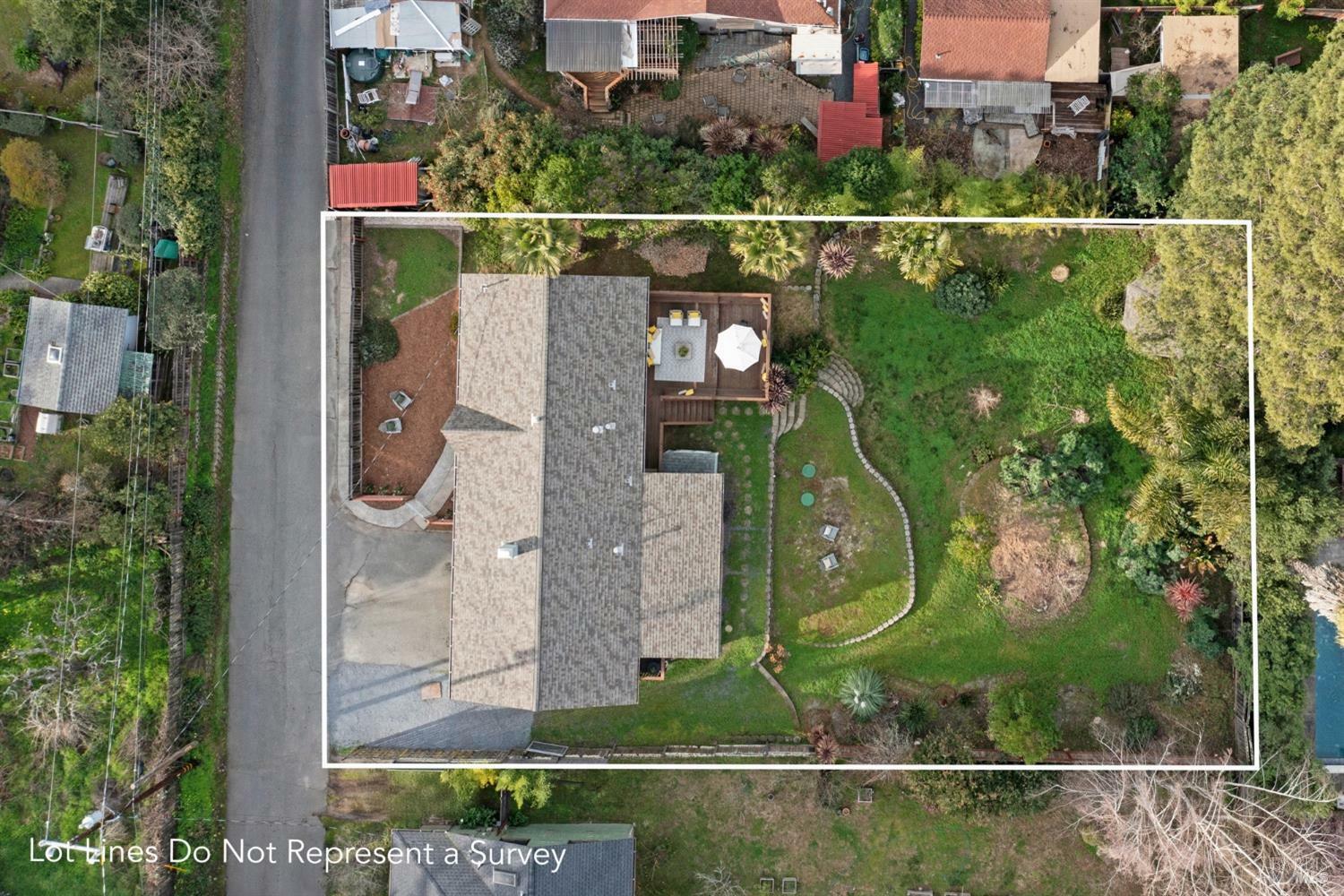 Property Photo:  1011 Pearl Court  CA 95472 