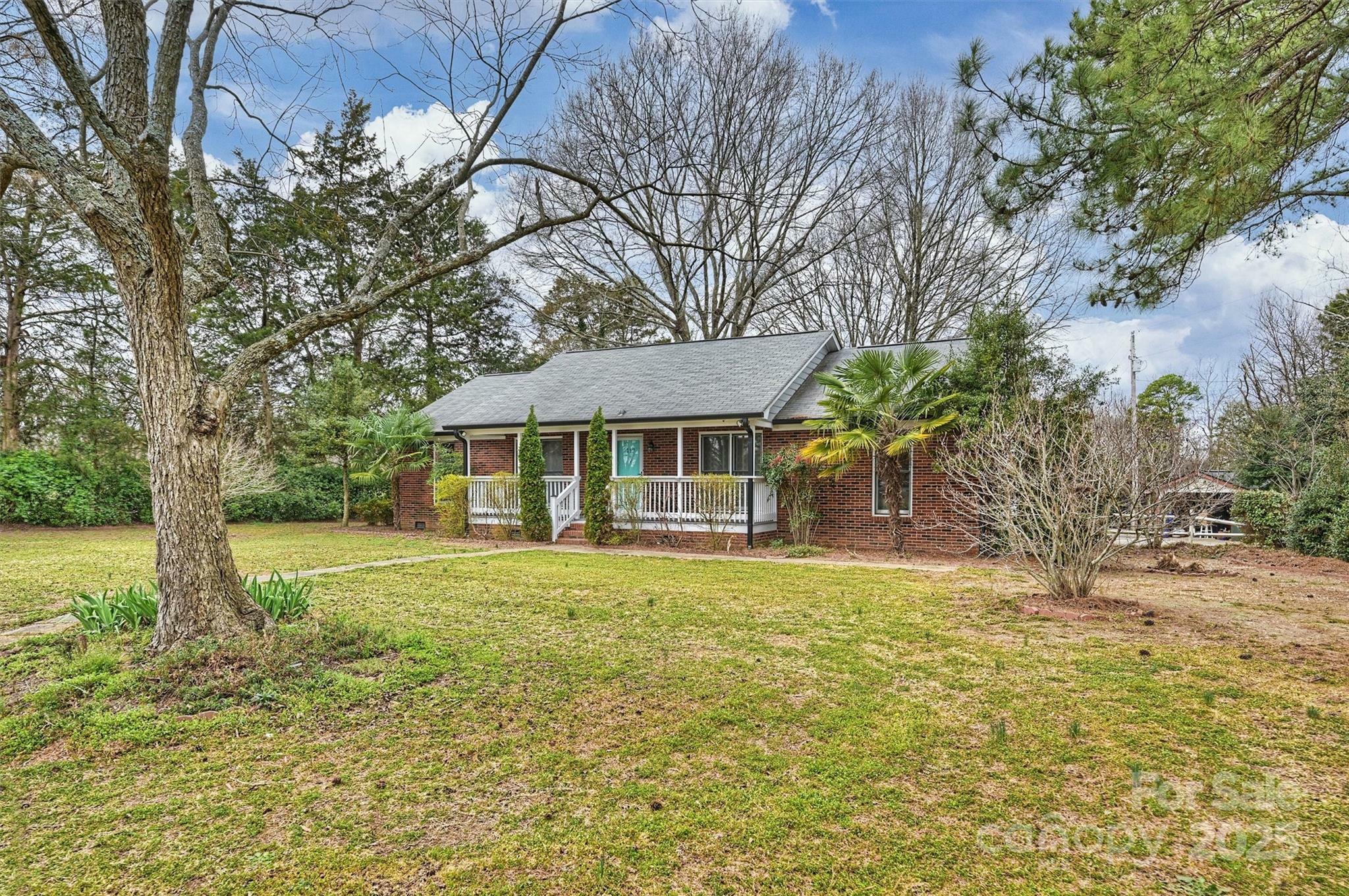 Property Photo:  117 Maple Hill Road  NC 28110 