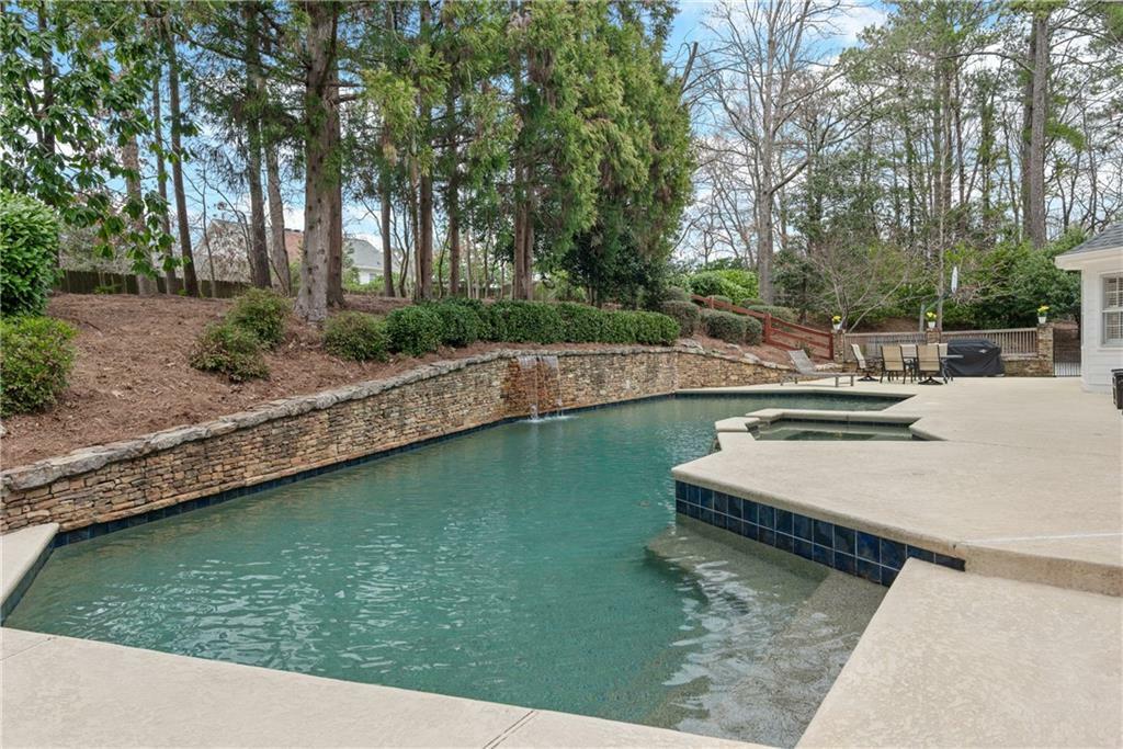 Property Photo:  1380 Tennis Court Place  GA 30075 