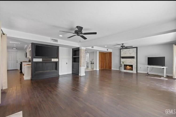Property Photo:  4124 Pinewood Lake Drive  CA 93309 