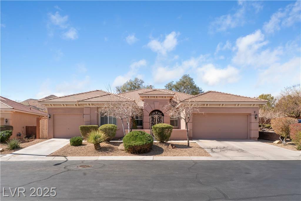 10129 Elk Valley Street  Las Vegas NV 89178 photo