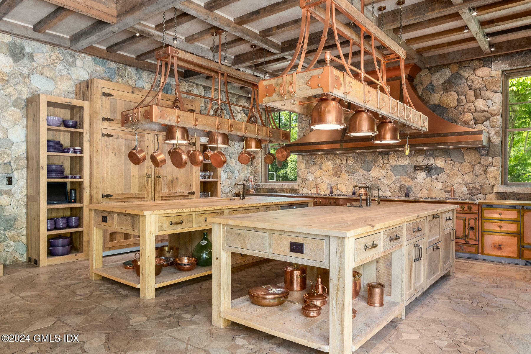 Property Photo: 58 Quaker Lane CT 06831